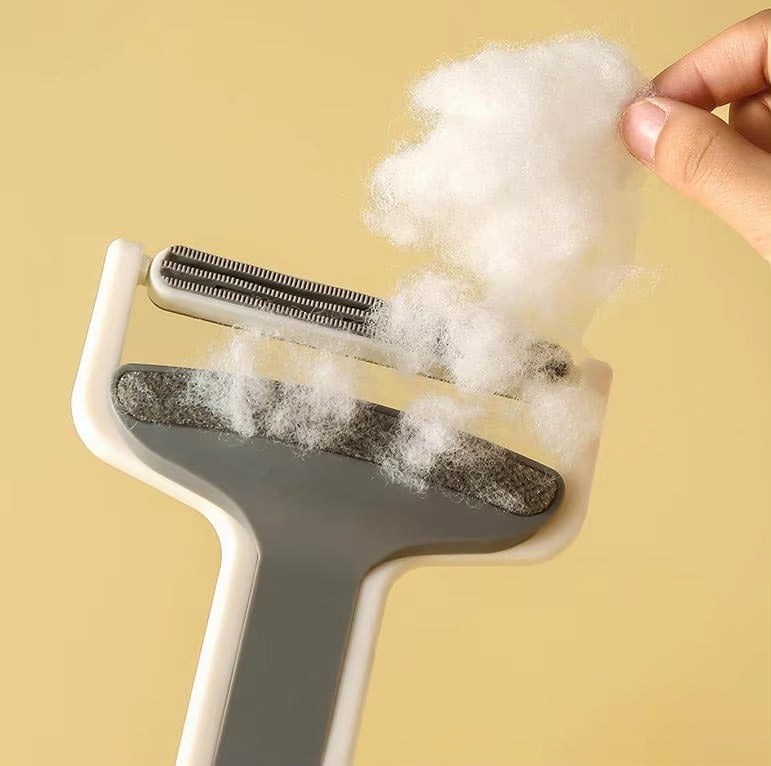 Sweater & Fabric Lint Remover Brush - Image 3